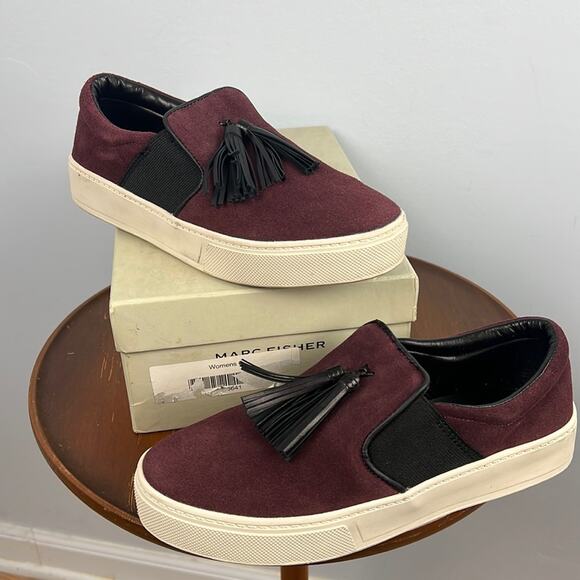Marc Fisher Sadee size 6 slip on plum tassel loafers - Picture 1 of 8